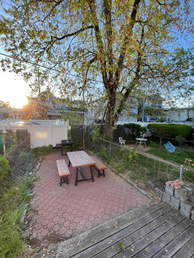 Vila Tranquil Town House With Parking And Laundry - Just 25 Minutes To Time Square! Jersey City Exteriér fotografie